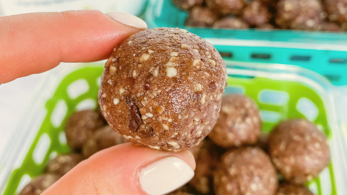 6-ingredient Chocolate Chunk Bites - Recipes | Kaizen Naturals